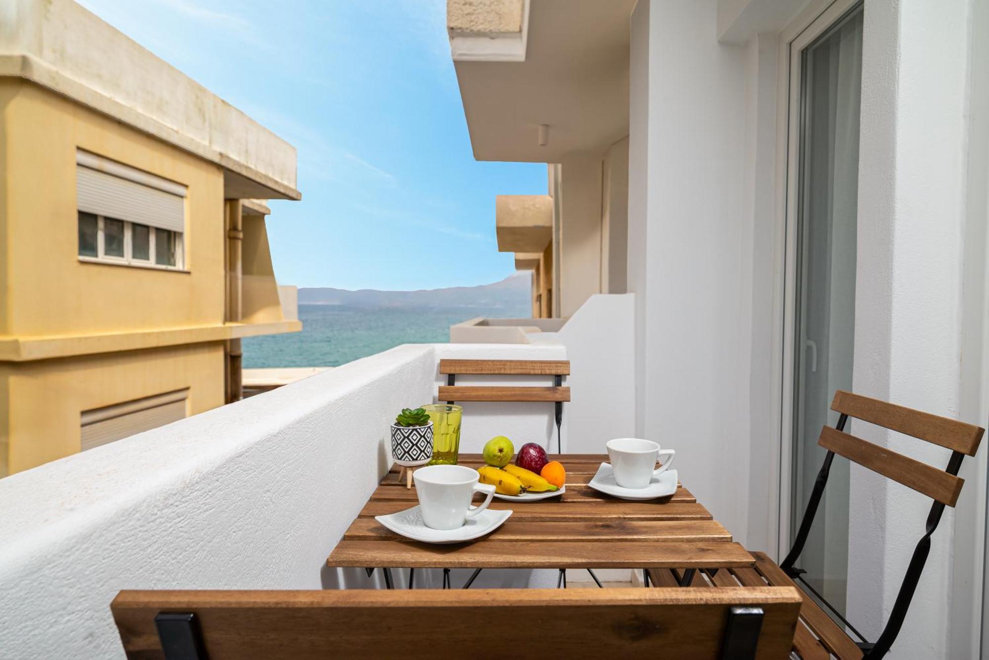 Makas Suites Limenas Chersonisou Exterior foto