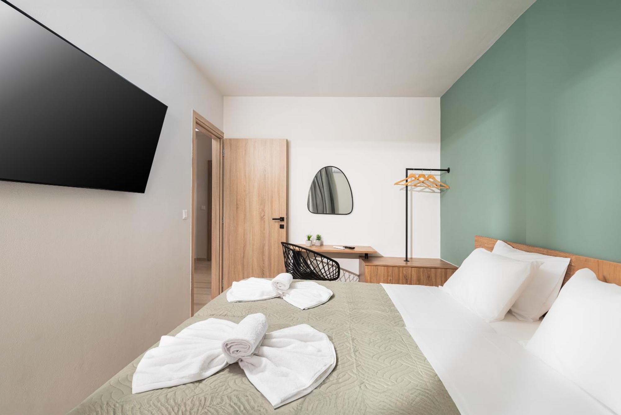 Makas Suites Limenas Chersonisou Exterior foto