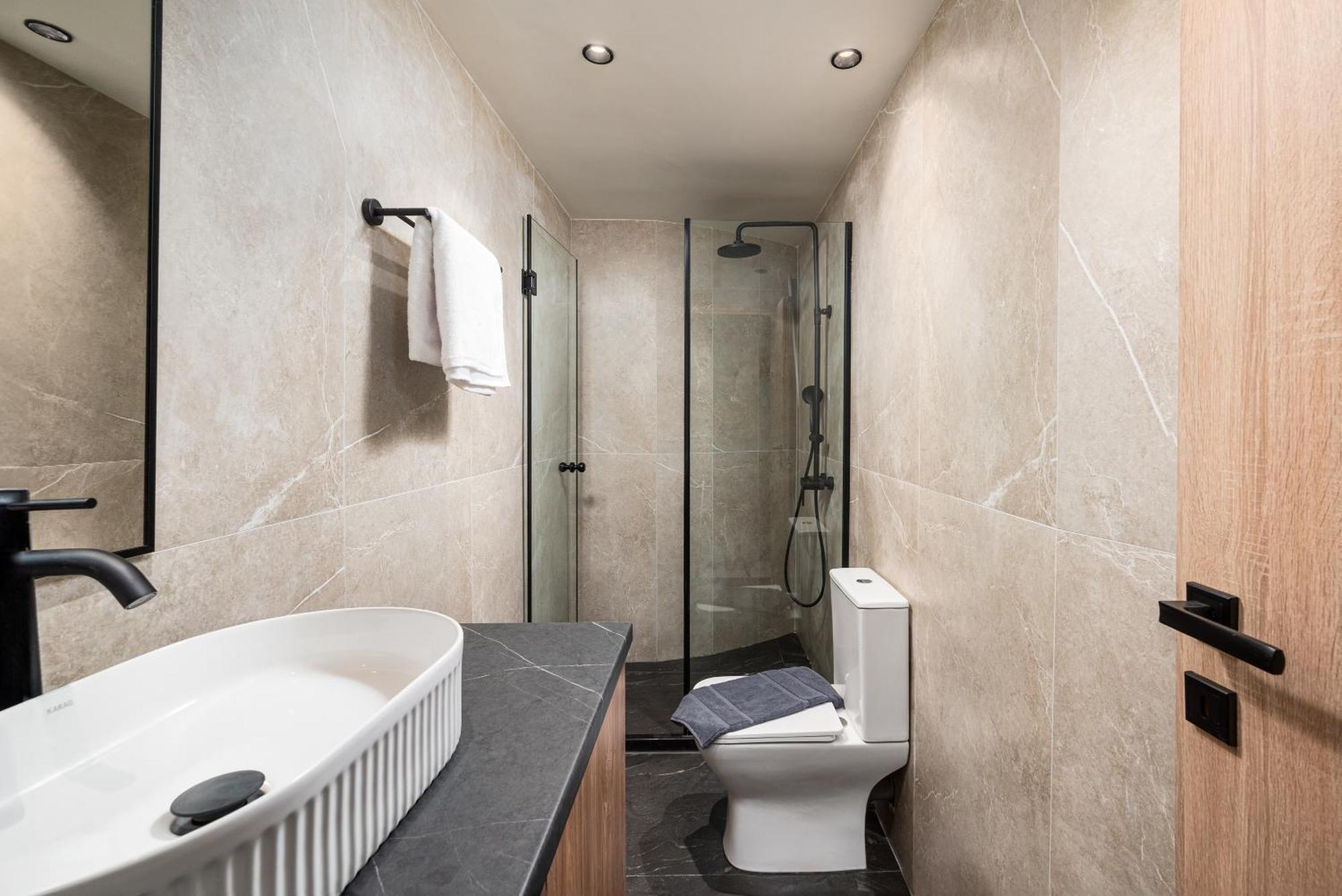 Makas Suites Limenas Chersonisou Exterior foto
